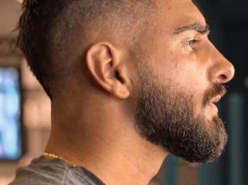 Coupe et barbe chez le barbier Coupe et barbe chez le barbier