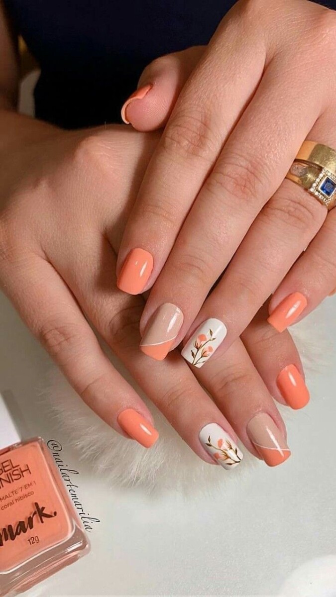 Décoration ongles gel corail