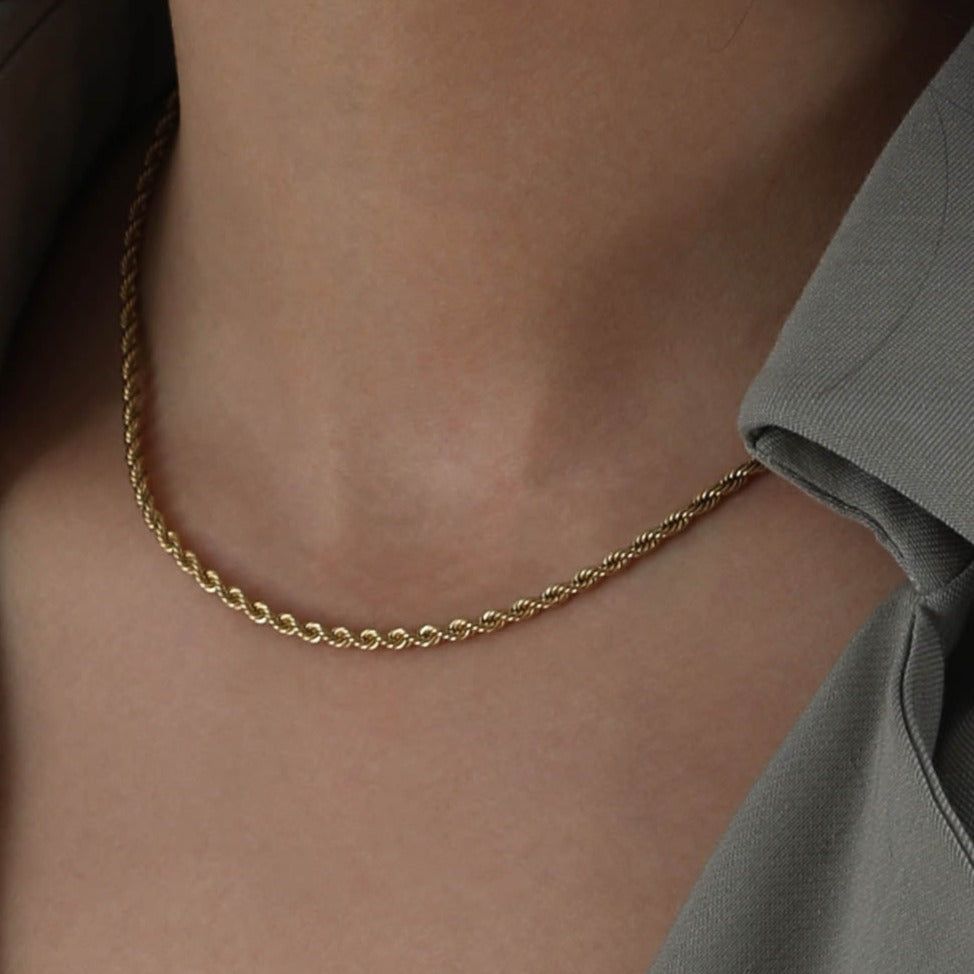 Collier menottes accessoire tendance