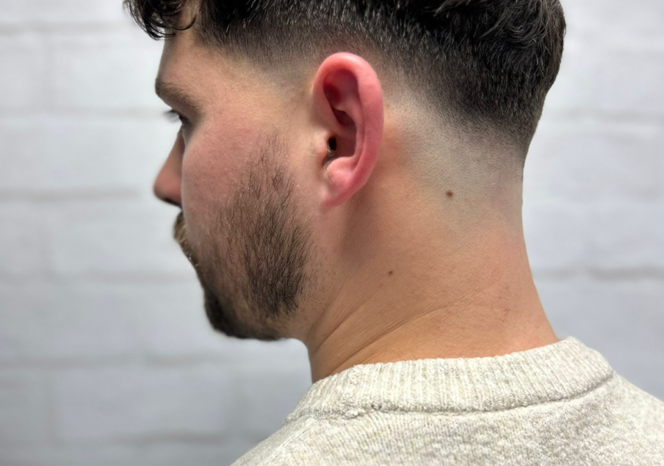 8 déclinaisons incontournables du dégradé à blanc pour briller en 2023