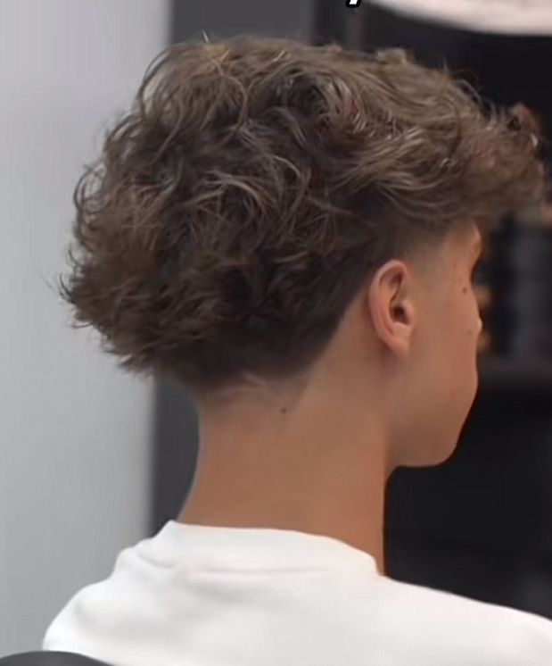 Style moderne coupe taper