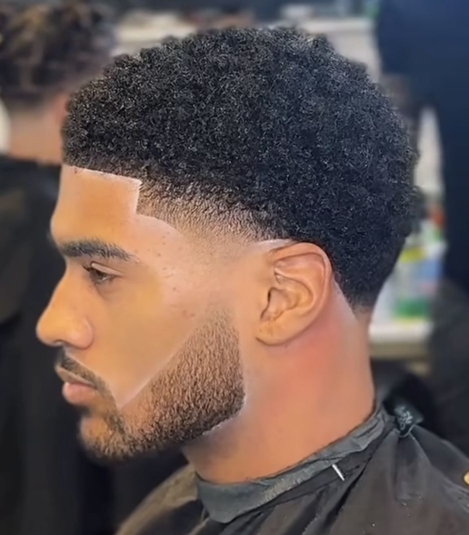 Style moderne coupe afro