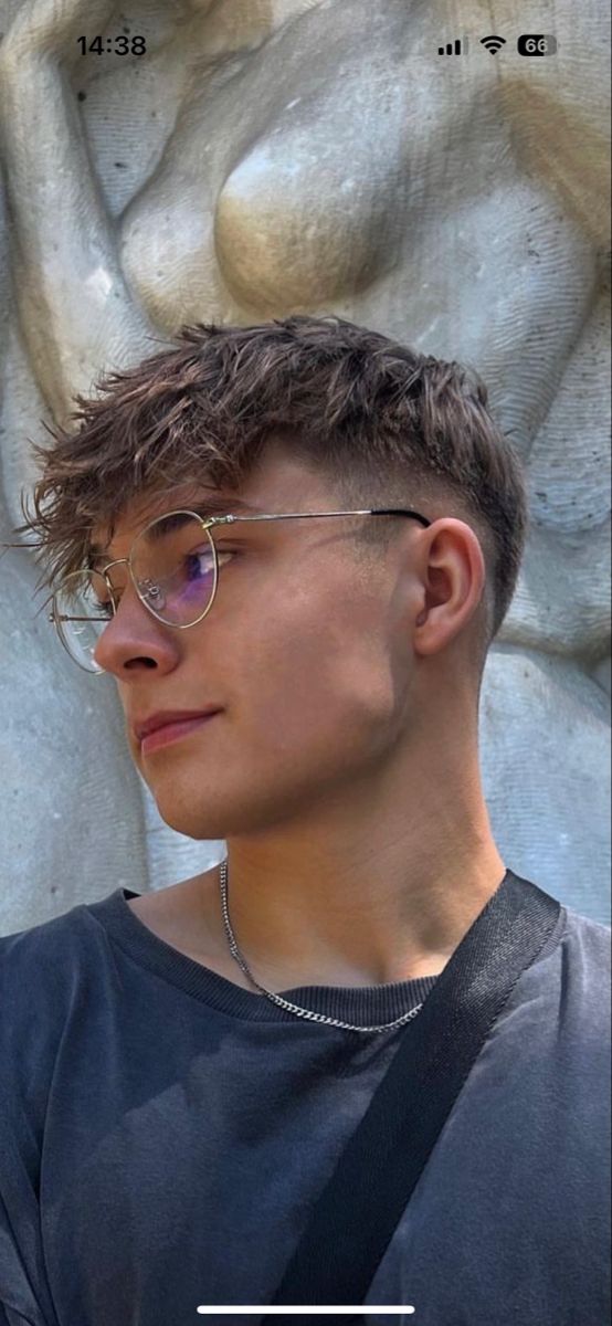 Look coupe casquette 2023