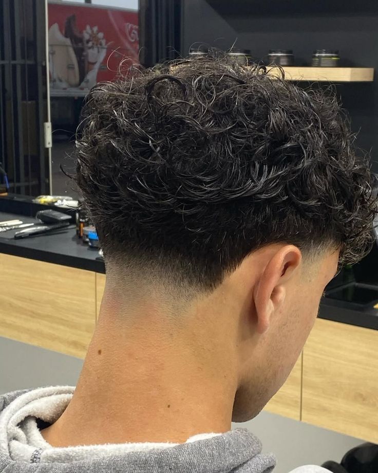 Entretien taper bouclés homme