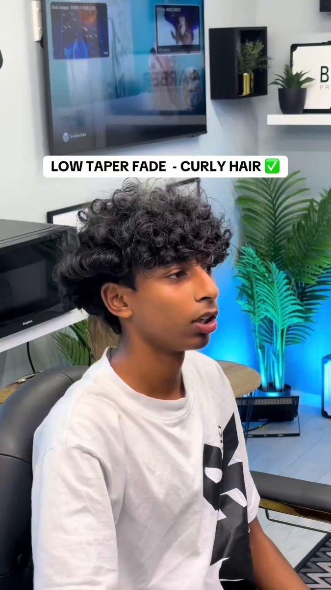 Taper cheveux bouclés tendance