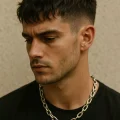Style coupe French crop