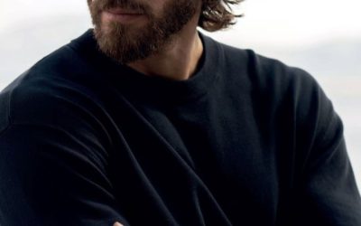 Cheveux longs dégradés homme : styles et entretien