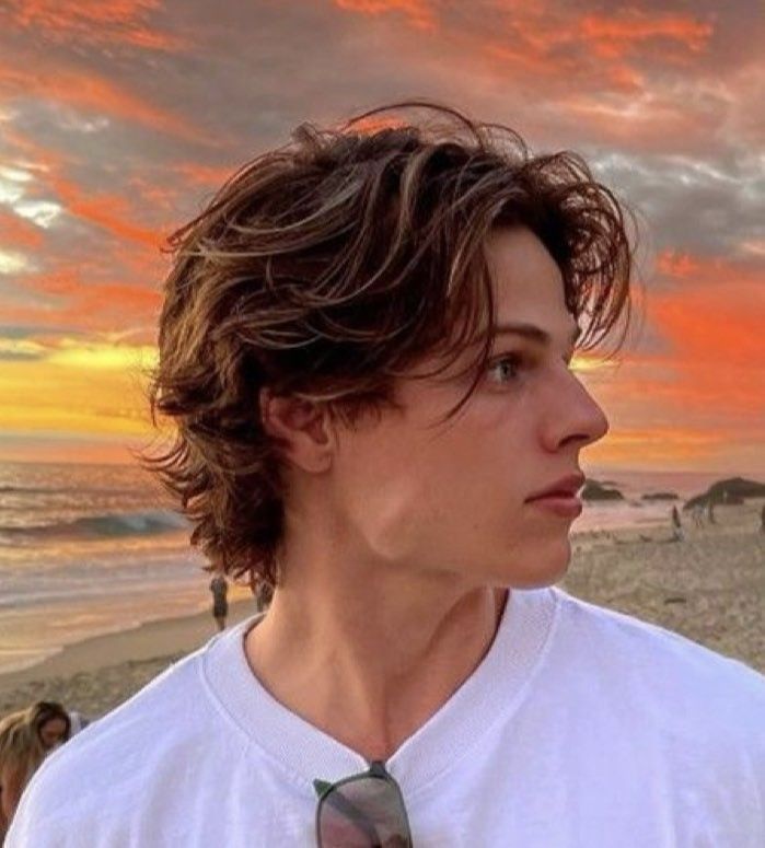 Coupe middle part homme