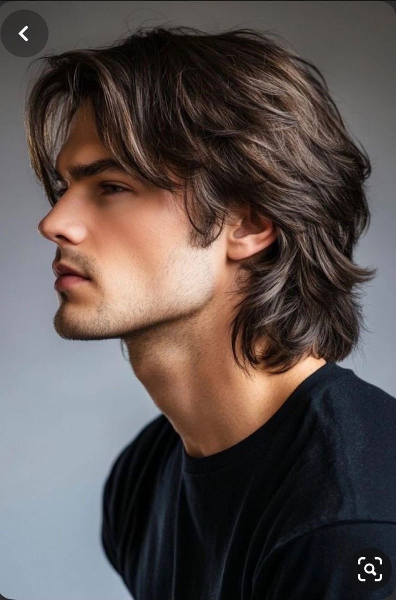 Coiffure middle part longue