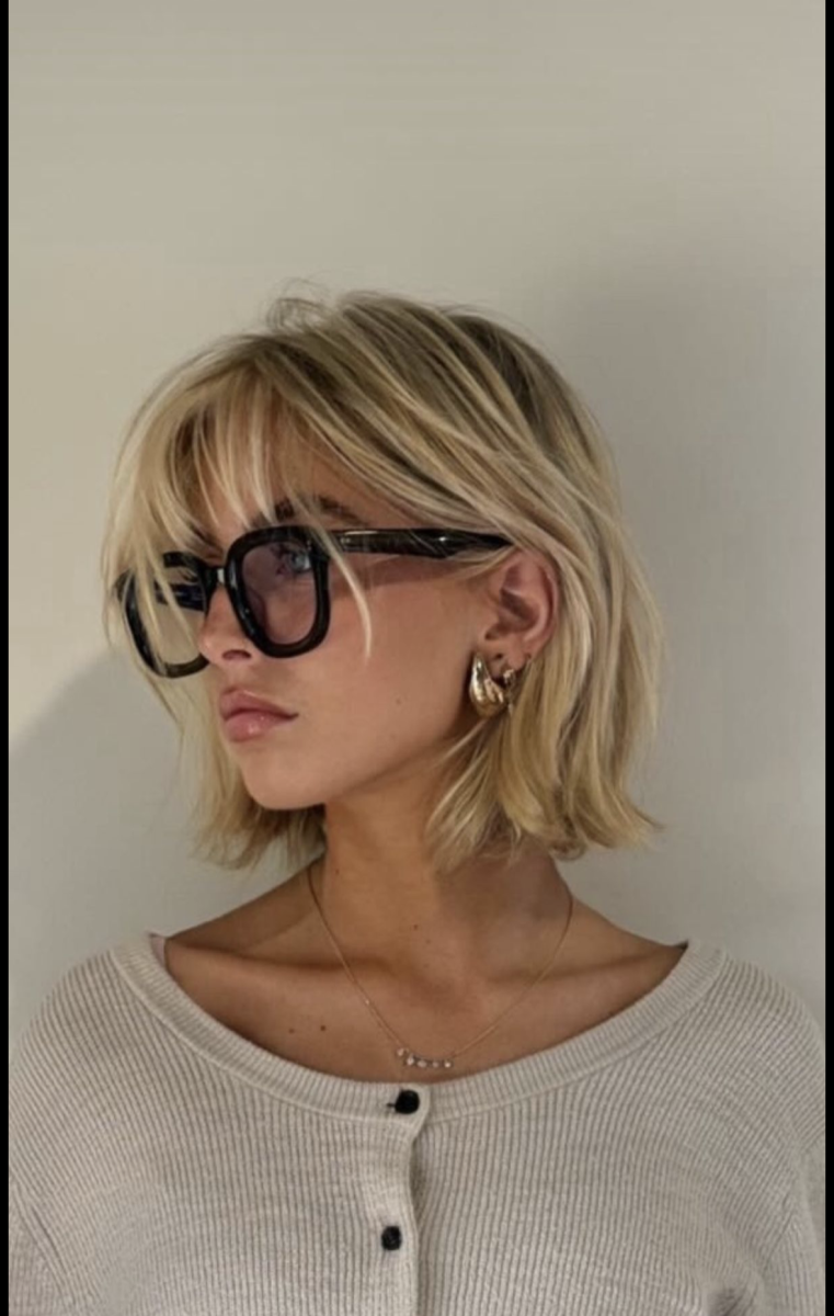 Frange sur carré blond
