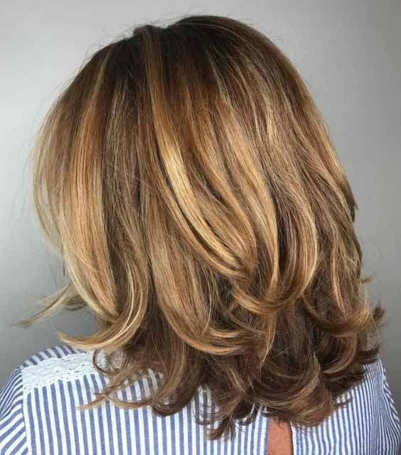 Coiffure dégradée mi-long femme