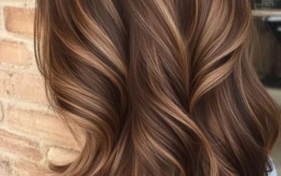 Couleur cheveux mi-long : idées tendance
